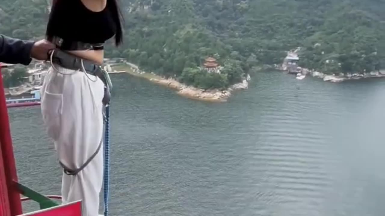 Bungee jumping with rope adventure😍💓 place