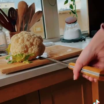 She turns cooking into beautiful art