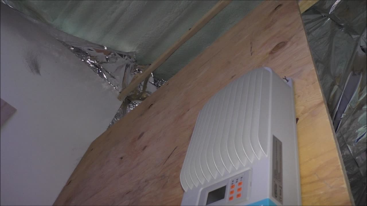 Hanging The MPPT Charge Controller