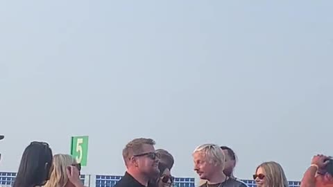 James Corden is at Harry’s show tonight in Reggio Emilia, Italy!