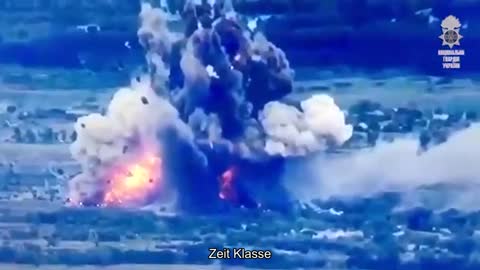 Soldaten der 5. Slobozhan-Brigade des NSU zerstörten effektiv ein russisches Munitionslager im Obla