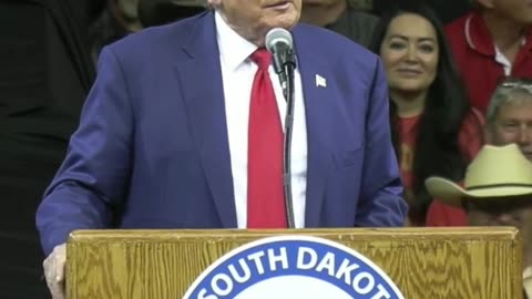 Trump making fun of Bidens golf swing