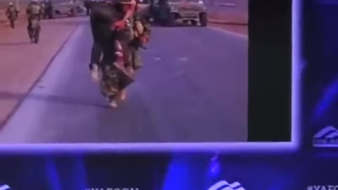 heroism-at-its-finest-_-marine-selflessly-rushes