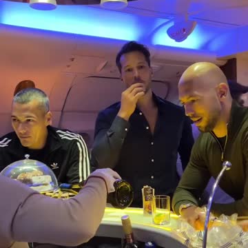 Andrew Tate Flying First-Class Emirates