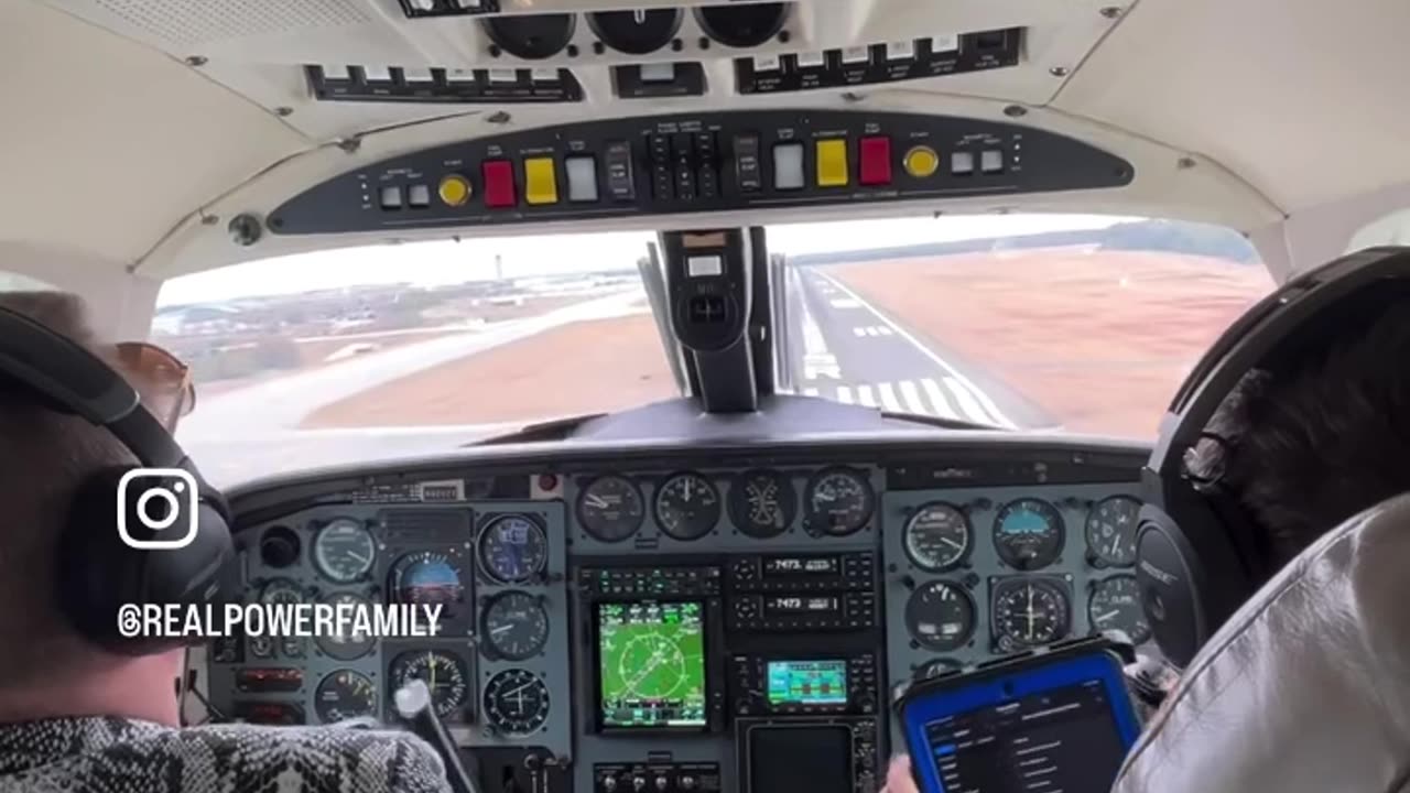 Ethan lands the plane on his own