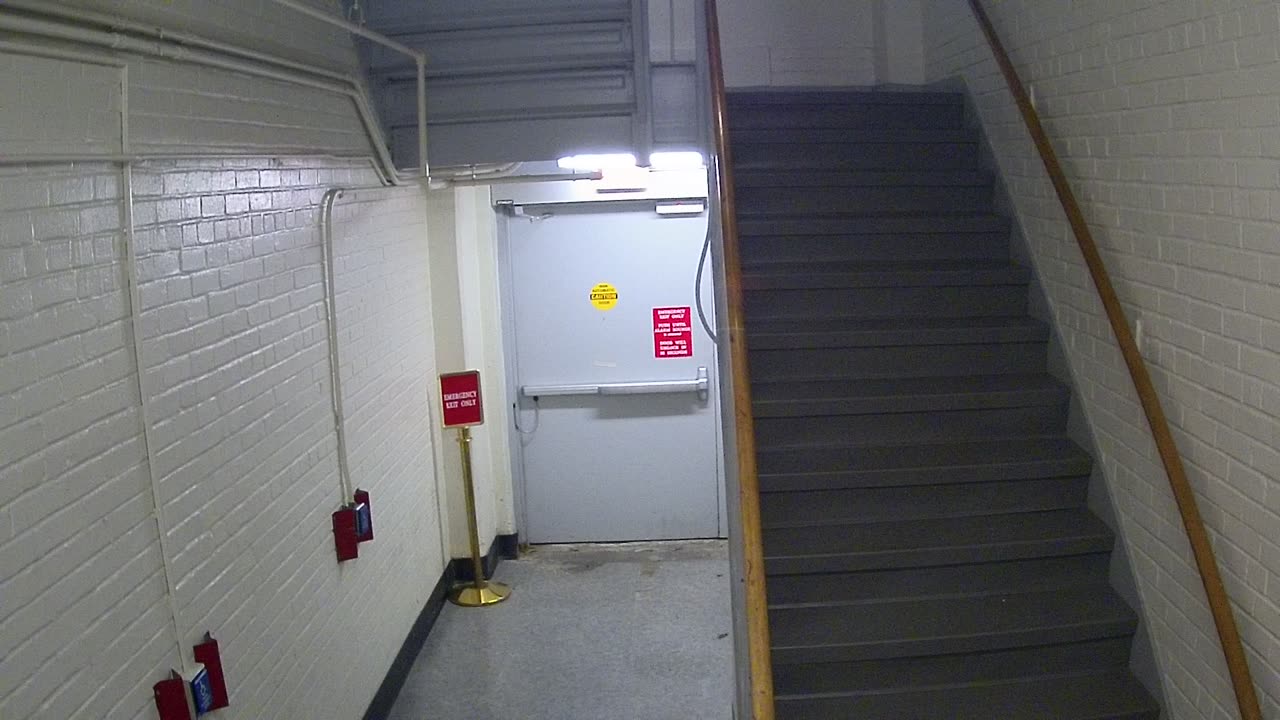 3872FHOB01Stair8_2021-01-06_07h18min37s123ms.mp4