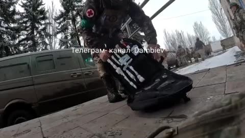 Ukrainians came under fire on the road to Bakhmut