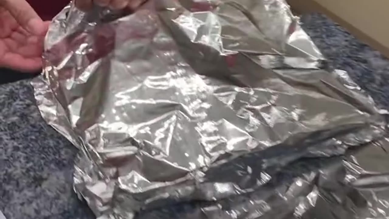 20200305文贵先生GETTR¹：与战友们分享文贵一天战役后的晚餐……一切已经开始！