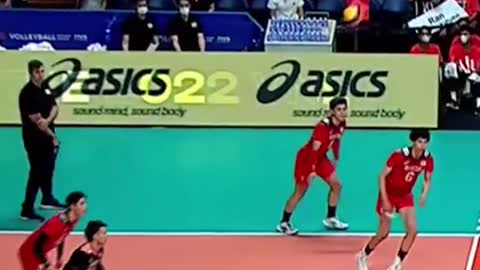 Here comes the BOOM 🤯 #volleyballworld #spike #superspike #volleyball