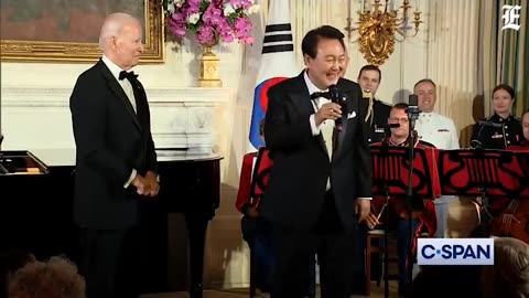 During a state dinner at the White House, the President of South Korea serenaded President Biden