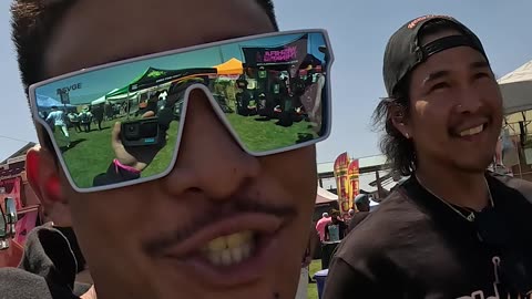 No Jerking in my yard lol