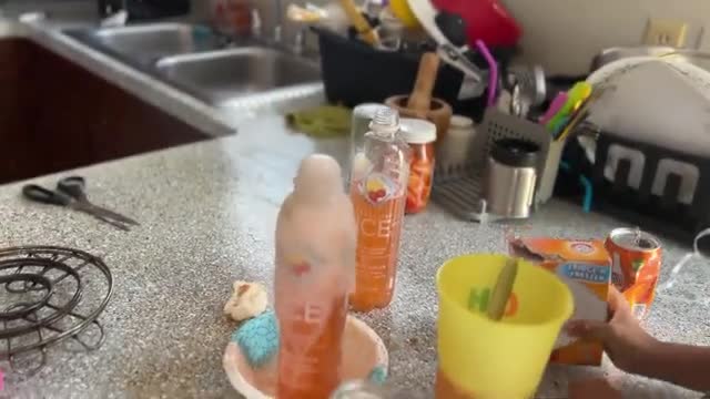 Fizzing soda kid experiment!