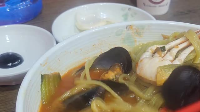 Mussel Jjam-ppong Chinese restaurant in Korea