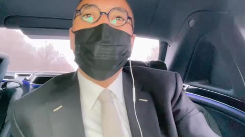 20220406文贵先生GETTR¹：尊敬的战友们好，刚刚的开完庭．收到了很多战友的问候……七哥在这里衷心地，感谢所有兄弟姐妹们的关心，❤️❤️❤️❤️❤️❤️❤️七哥向你们报平安了！