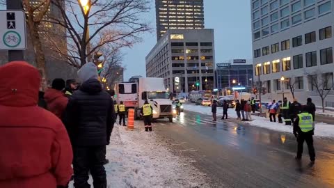 Truckers arriving in Quebec City