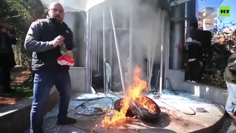 Savers are destroying and burning banks across Lebanon to demand their money