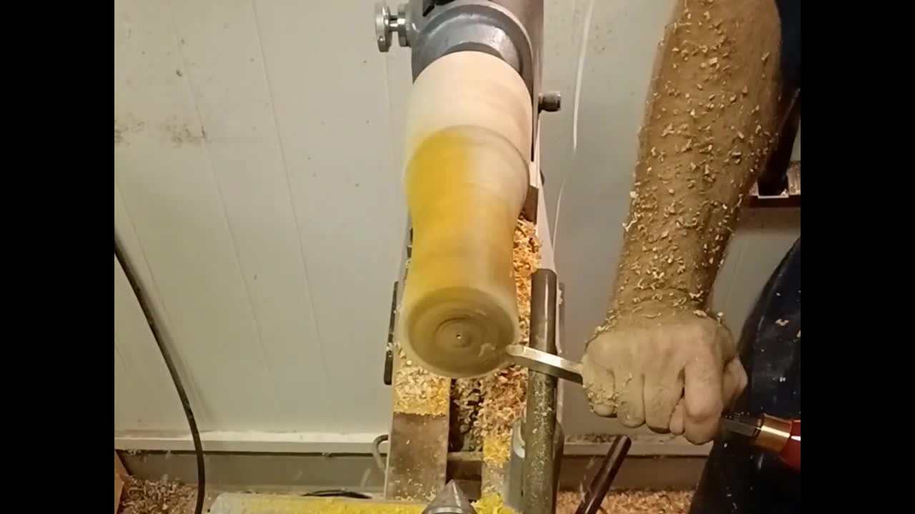 Woodturning Osage Orange vase (Bodark)