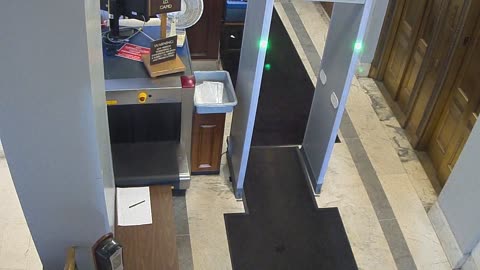 1017RSOB01DelAveADADoor_2021-01-06_08h55min28s787ms.mp4