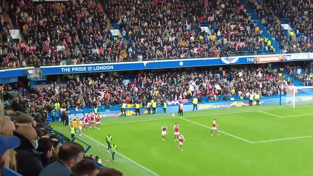 Arteta and Arsenal away fans reaction to Gabriel goal vs Chelsea