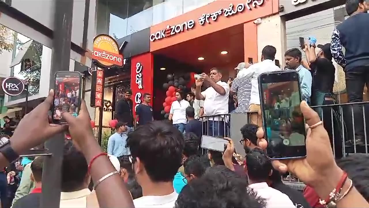 Hirithik Roshan in Bengaluru HSR