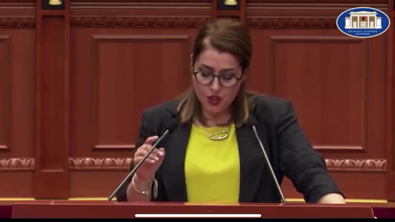 Ogerta Manastirliu per keshillimin kombetar