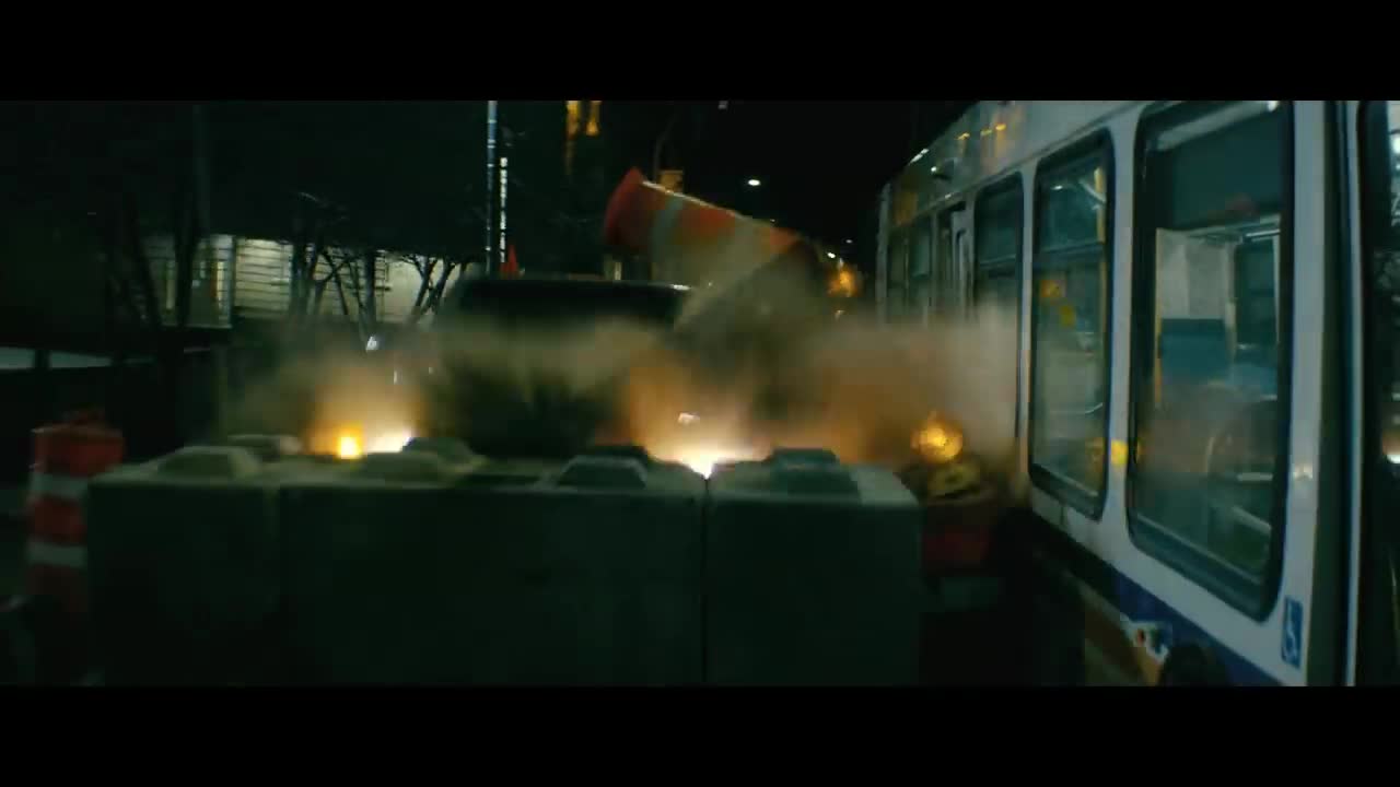 Nobody | The Bus Fight in 4K HDR