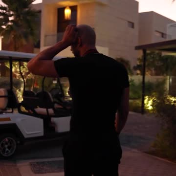 Andrew Tate buys new 3.5m Mansion!