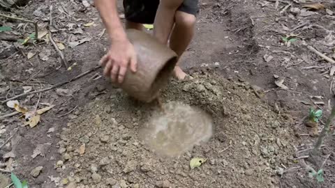 Primitive Technology: Purifying Clay By Sedimentation and Making Pots