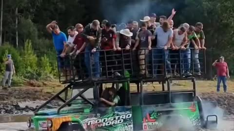 Monster Truck Sinks