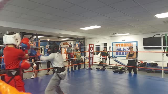 Joey sparring Dylan 11/22/22