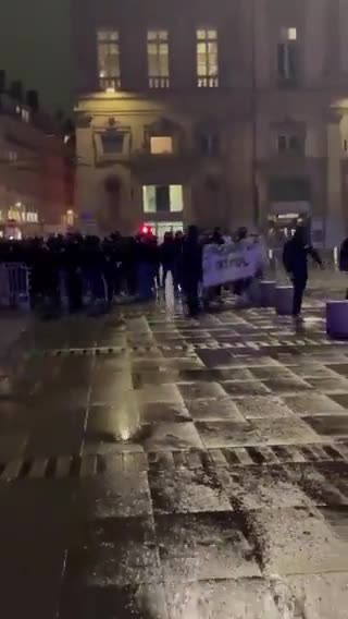 France has had it with the goverment