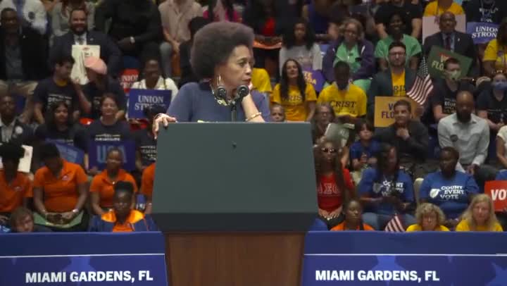 Actress Jenifer Lewis goes on an unhinged rant at a Biden event