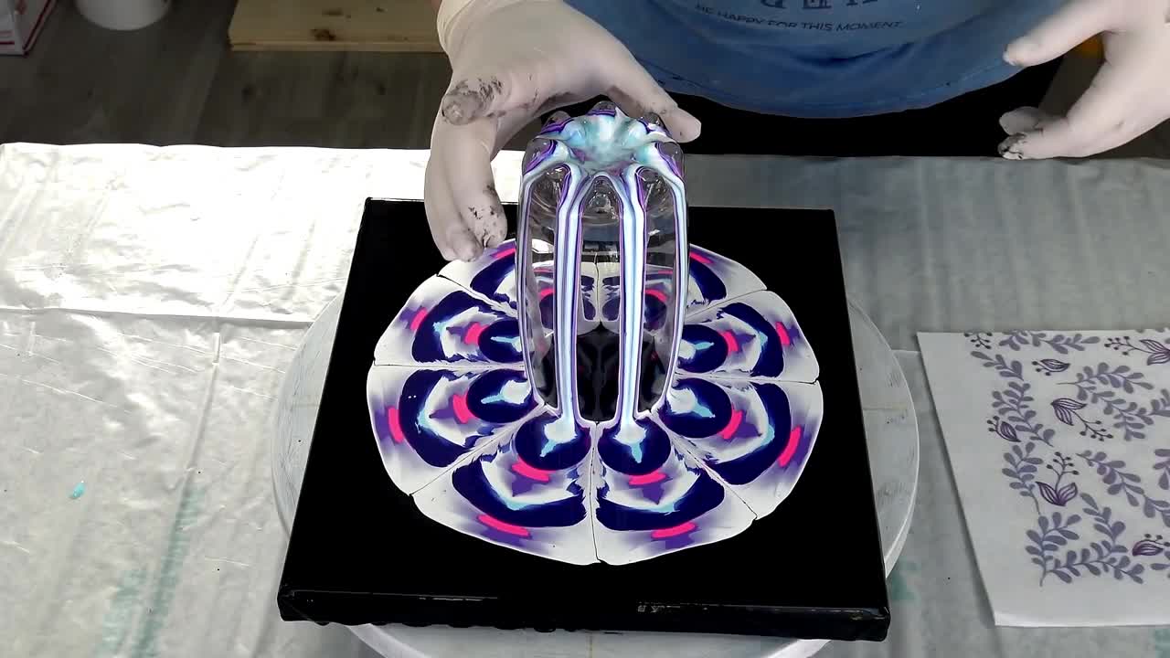 I don't usually like pouring paint, but this is awesome!