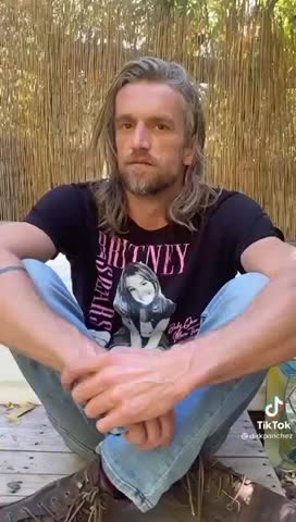 Crazy conspiracy 🤣