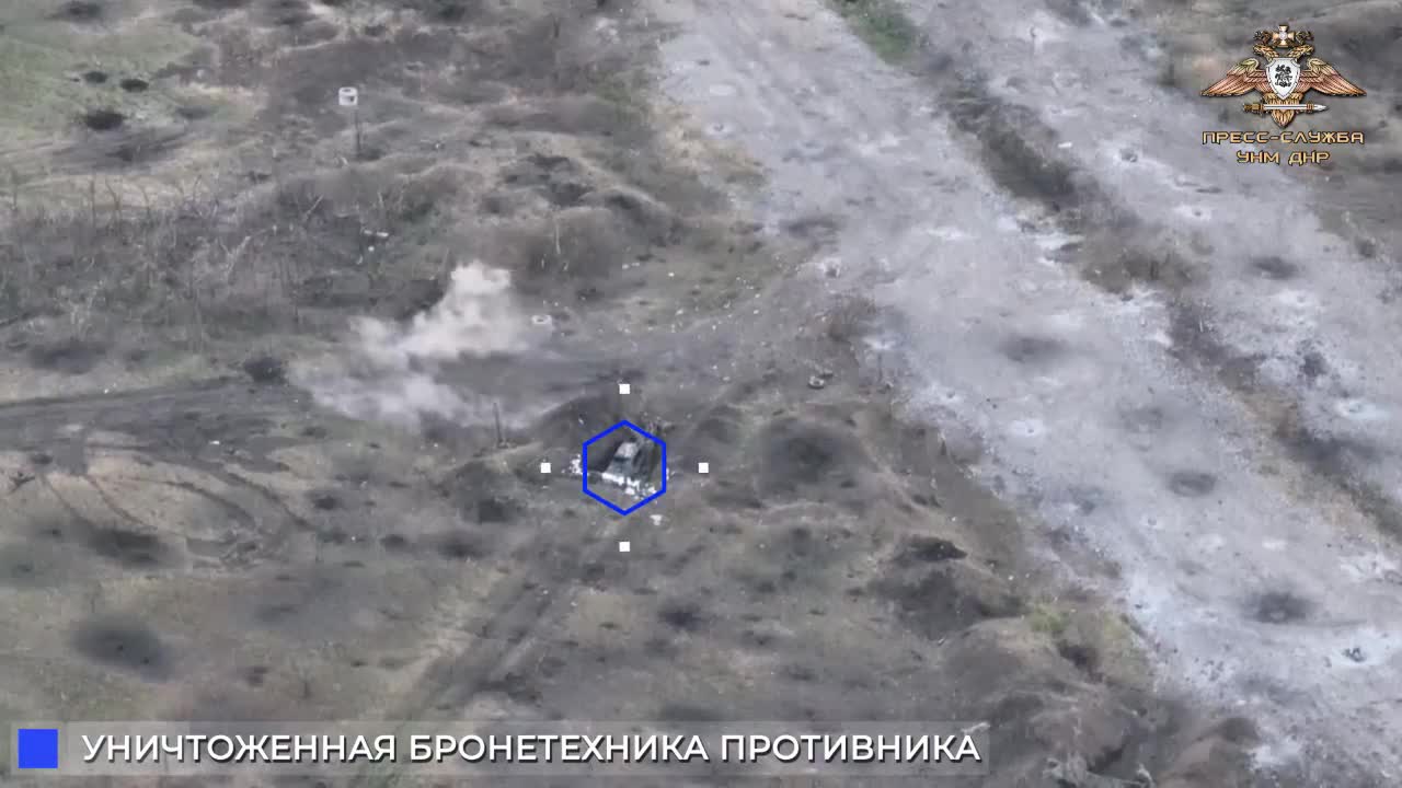 📹Ukrainian militants suffer losses and flee under artillery fire of the 11th regiment