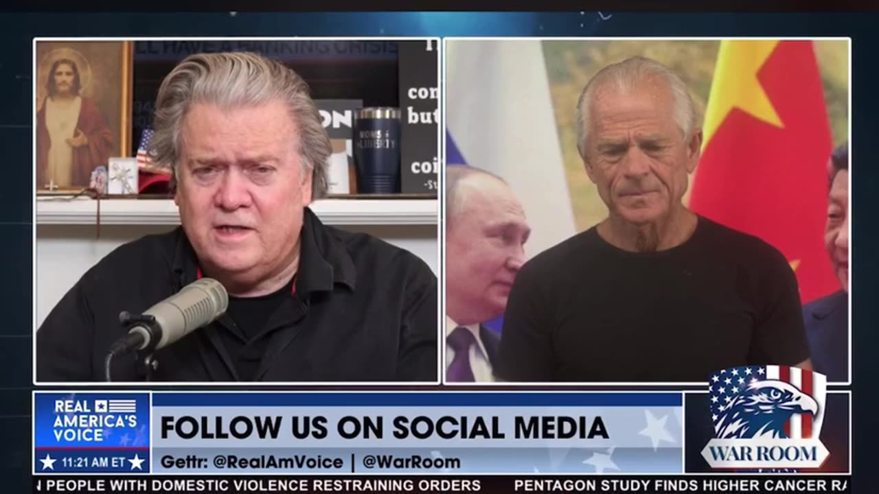 Bannon Cannon shots fired at Bernie and Fauxahontas 💥💥💥