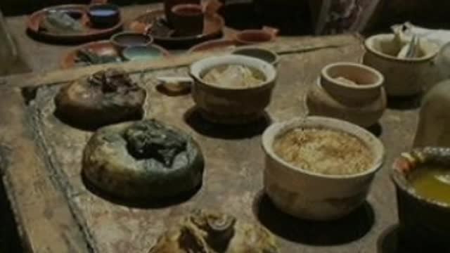 Did you know? Paint used to be stored in pig bladders