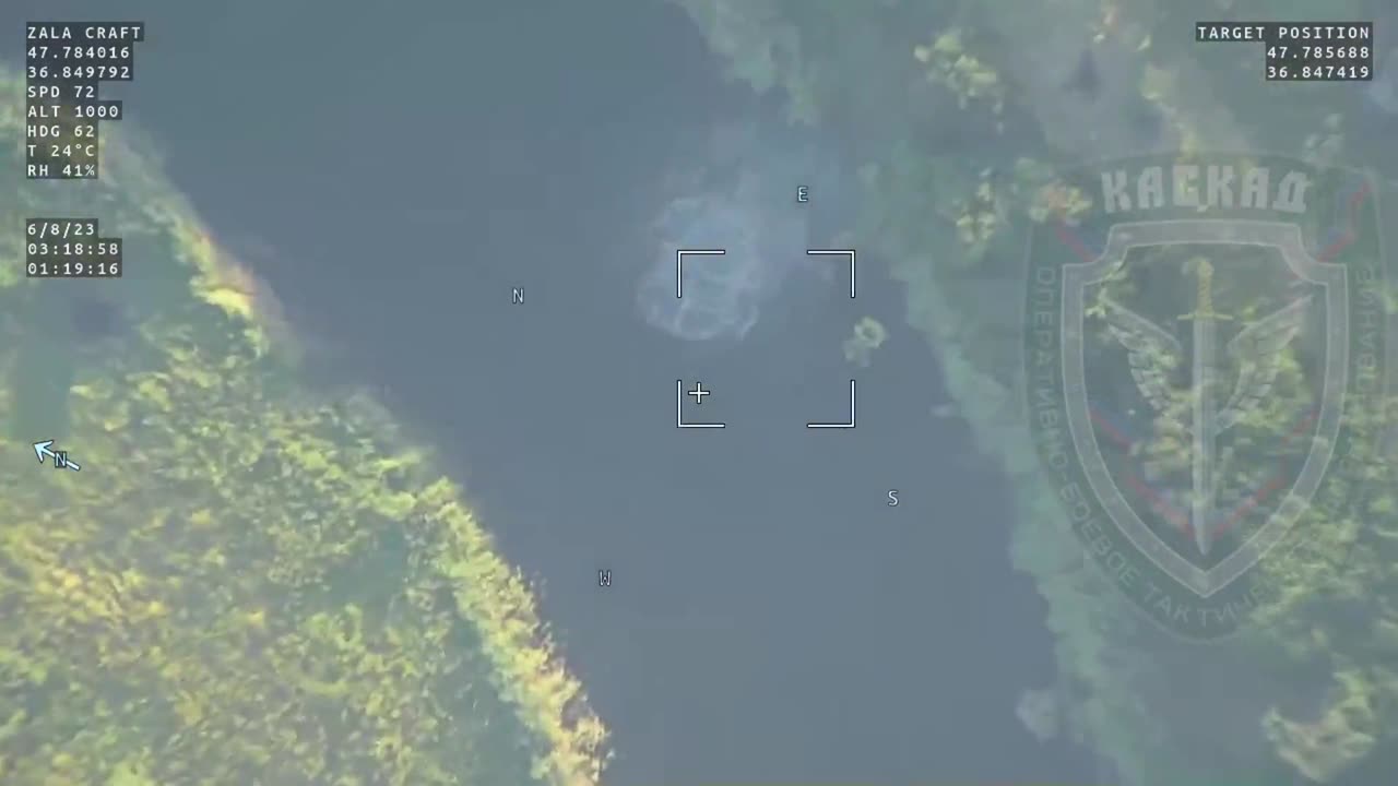 Ukrainian Tanker Drives His Tank Straight Into the Mokri Yaly River