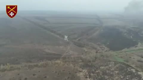 Accurate shot at 14 km from 2S1 "Gvozdika"