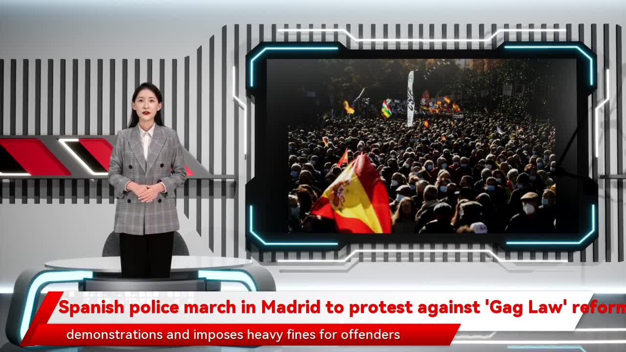 Spanish police march in Madrid to protest against 'Gag Law' reform