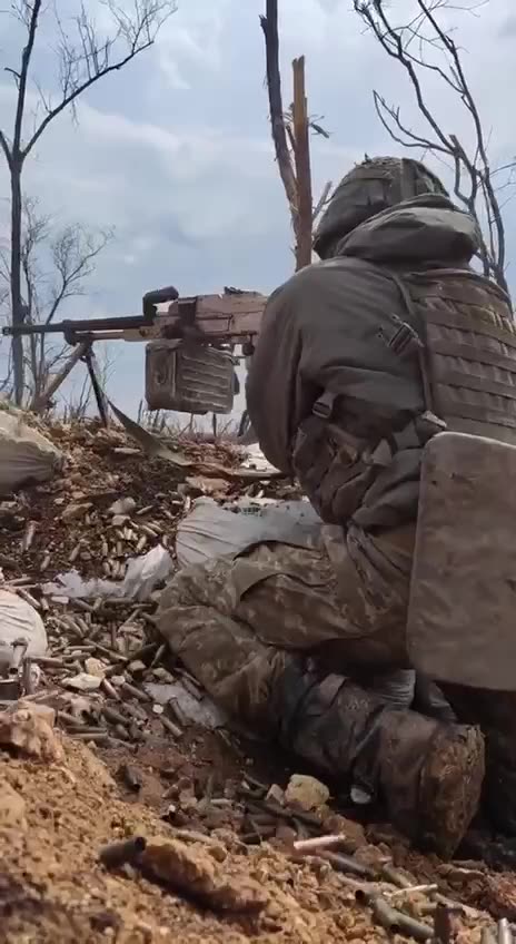 The Ukrainian machine gunner