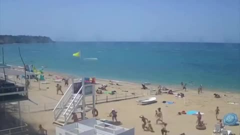 Scary footage of use of cluster munition in Sevastopol, Crimea.