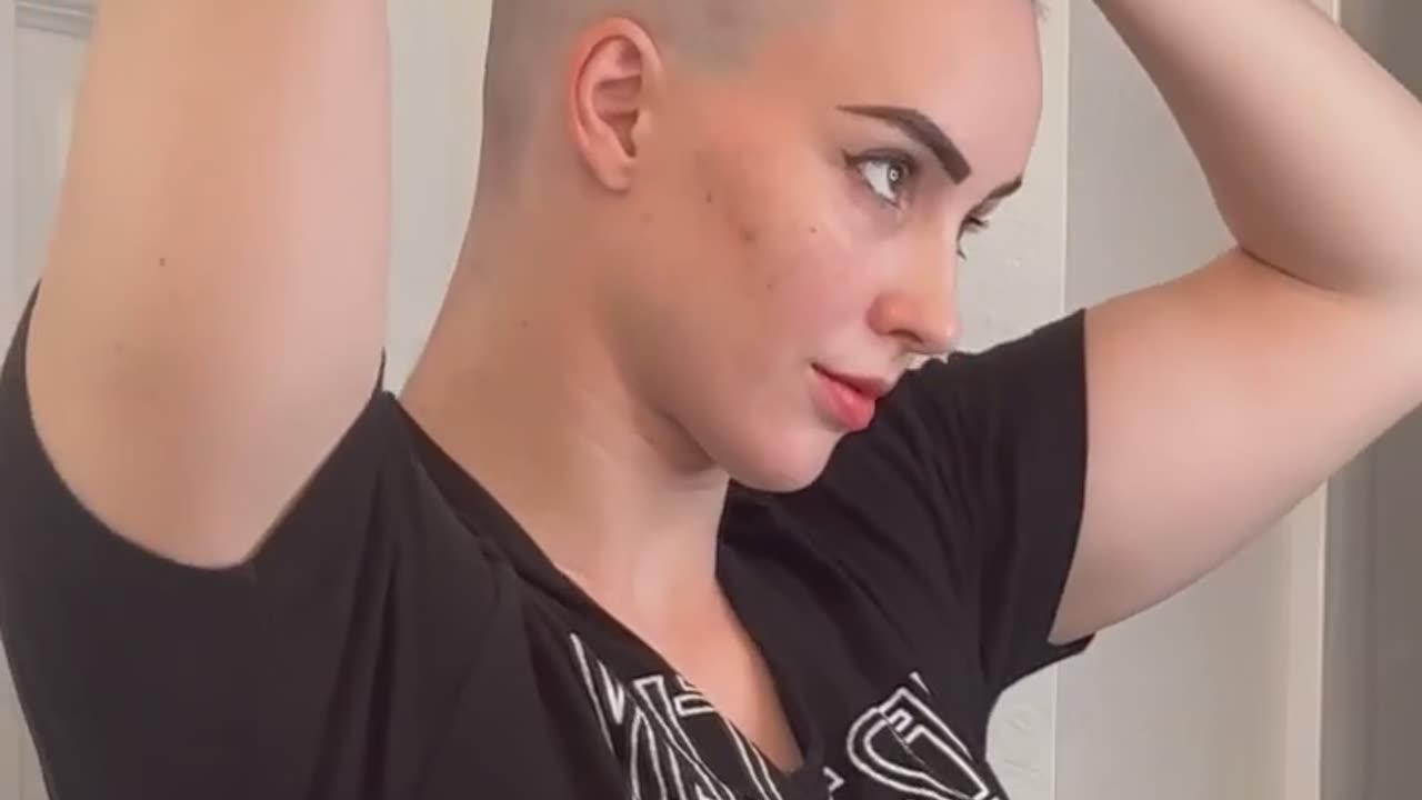 اجمل بنت قصات شعر