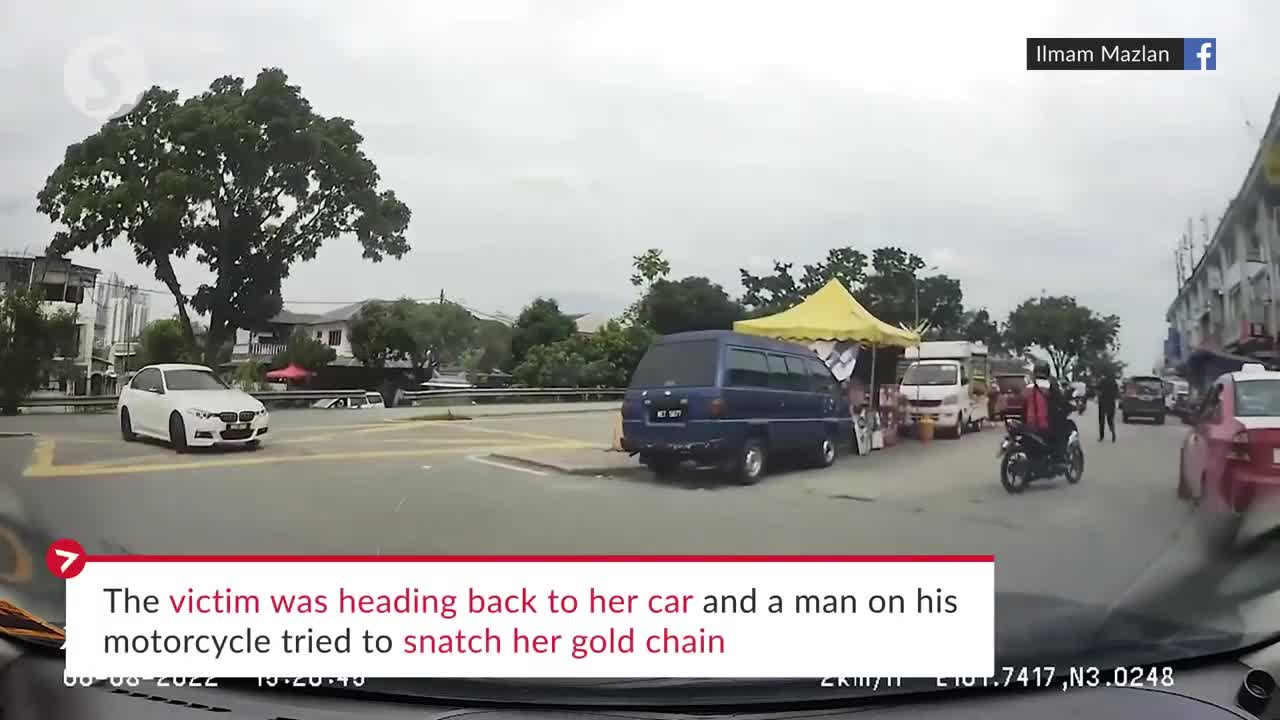 Caught on camera: Attempted snatch theft in Balakong, Malaysia