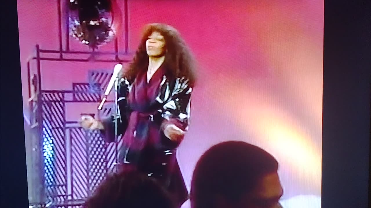 Donna Summer lm Free 1984 (Soul Train)