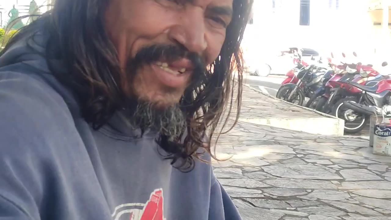 Ele ficou feliz com o que ganhou