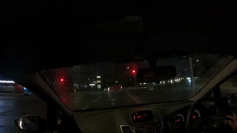 Night driving in the rain. SOUTHAMPTON. 30th Oct 2022