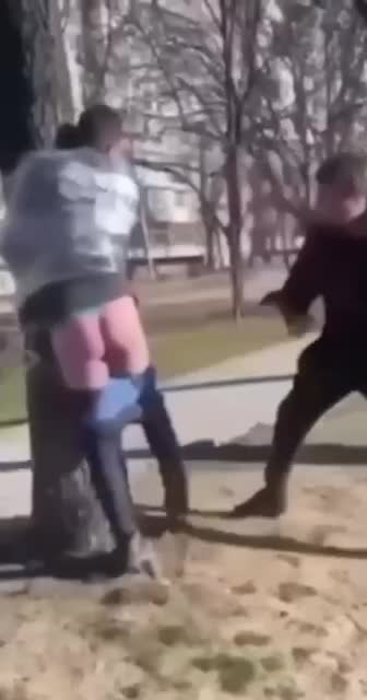 Questi sono i rappresentanti della legge in Ucraina che prendono ...