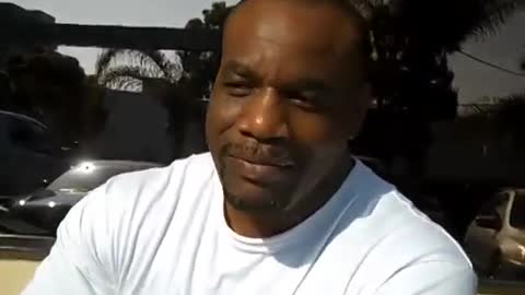 CHRIS CORMIER IFBB PRO BODY BUILDER AND LIFEREGENERATOR WORKING OUT - May 6th 2011