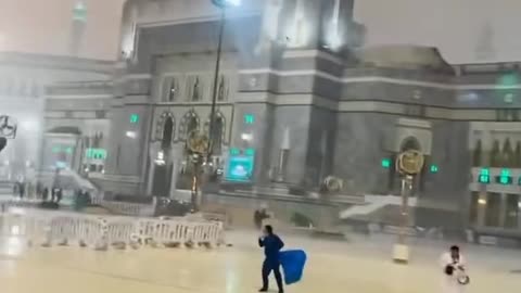 Storm in Mecca